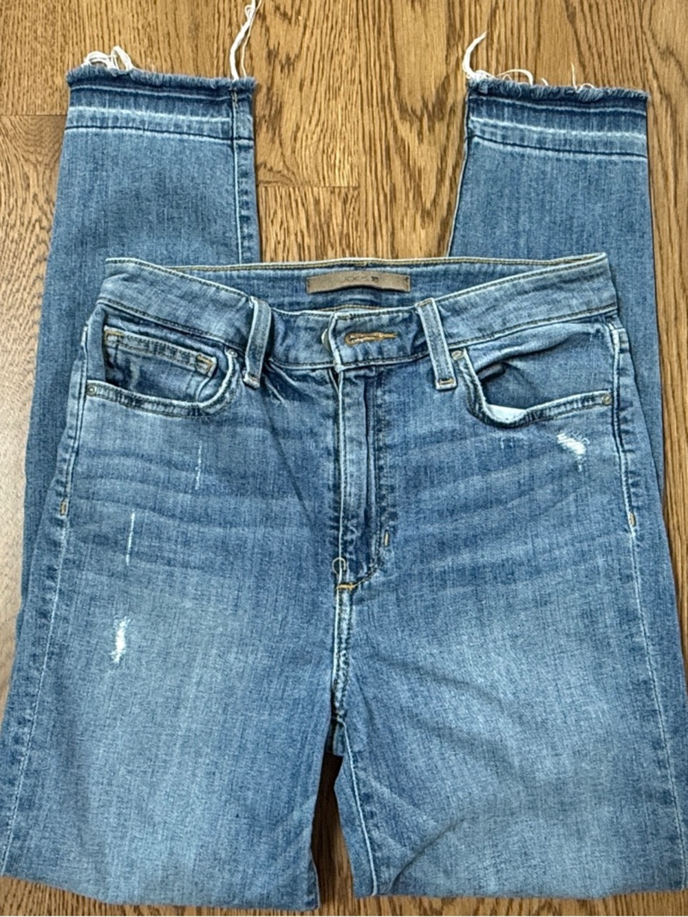 Joe's Jeans Distressed in Jeans in Medium Blue